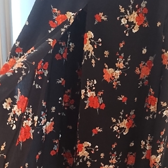 Soprano Black Floral Maxi Skirt - Picture 4 of 12